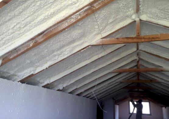 Sıkma Köpük | Çatı ve Tavan İzolasyonu | Aydın İzolasyon
