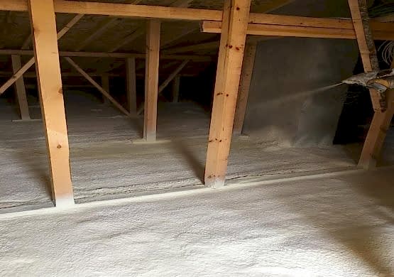 İzmir Sprey Poliüretan Köpük | Sıkma Köpük Çatı İzolasyonu