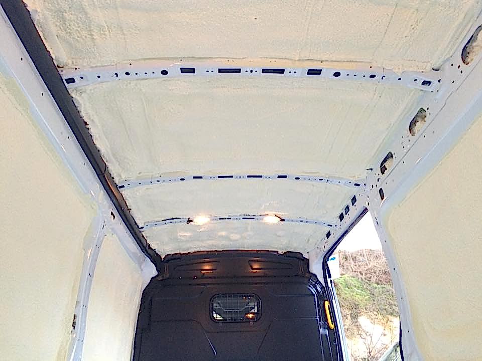 Araç İçi Sprey Köpük Yalıtımı