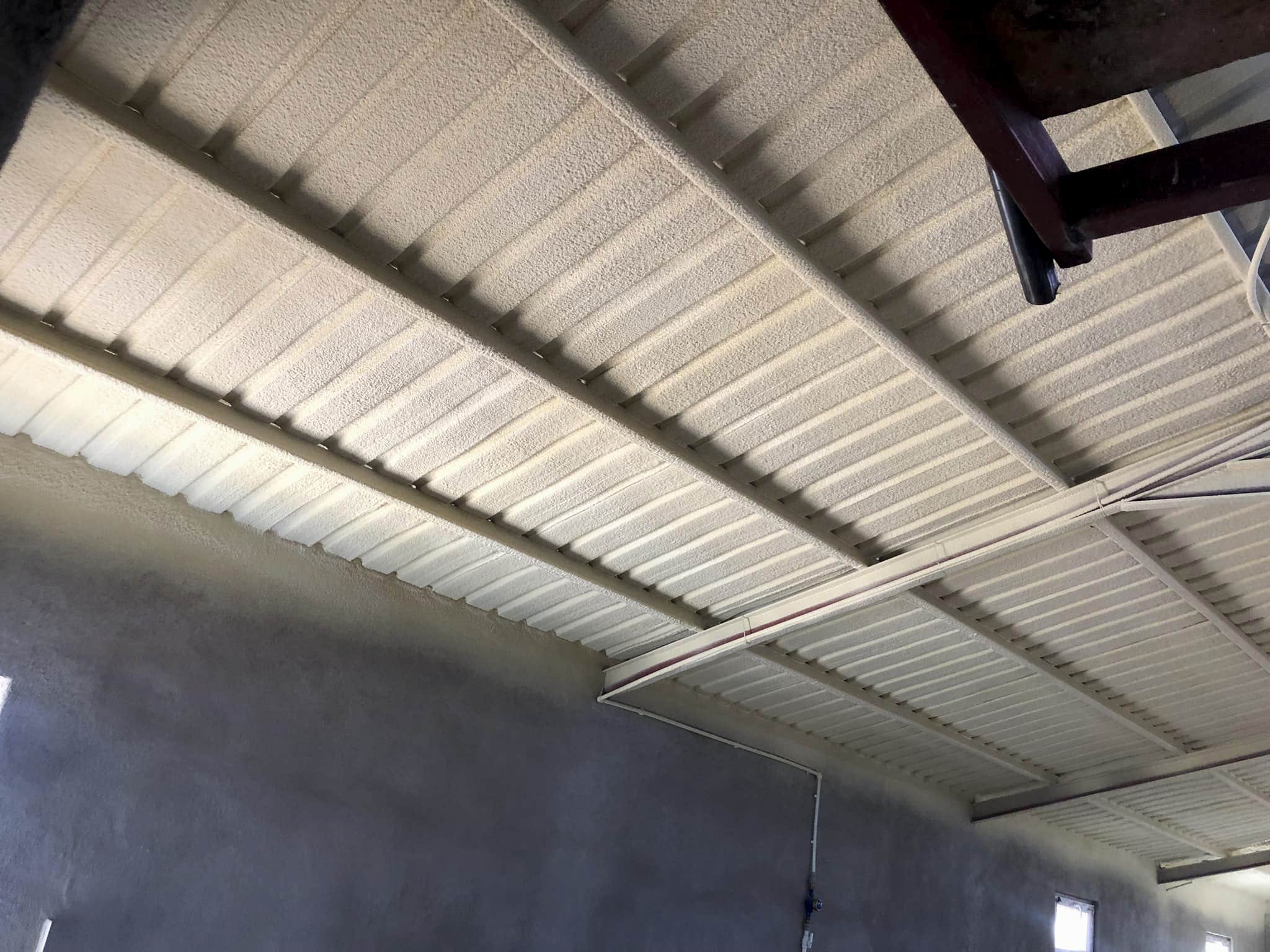 Trapez Sac Üzeri Sprey Poliüretan Köpük